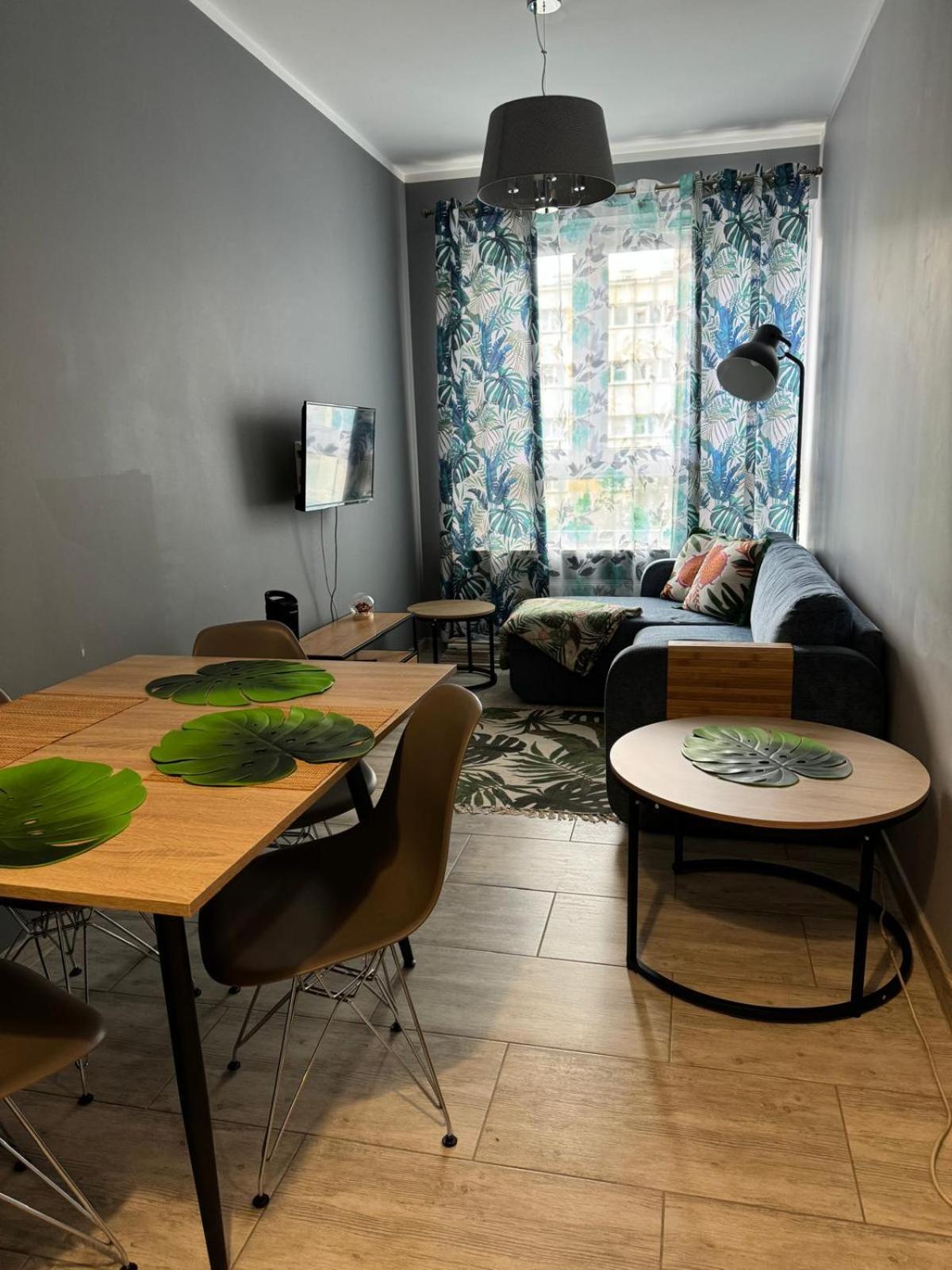 Apartment Metro Slodowiec Free Parking Varsovie Extérieur photo